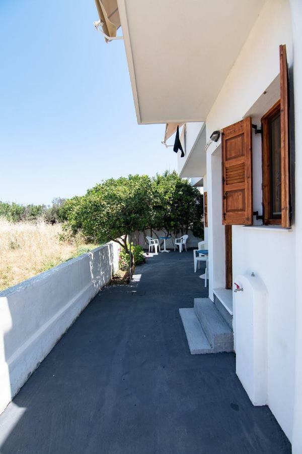 Athena'S Houses Skyros Exterior foto
